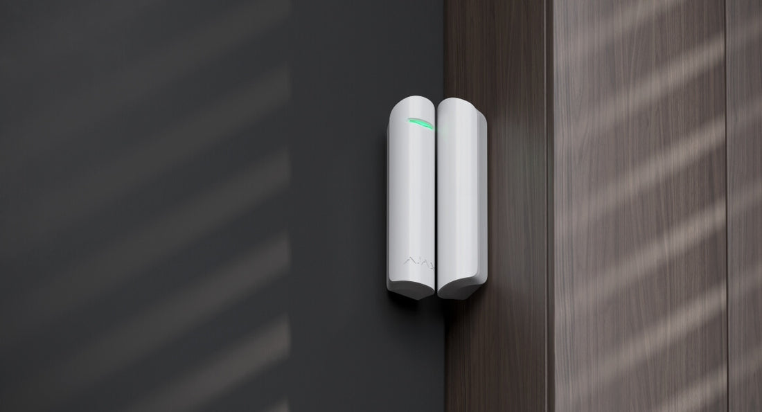 Ajax DoorProtect - wireless door contacts 